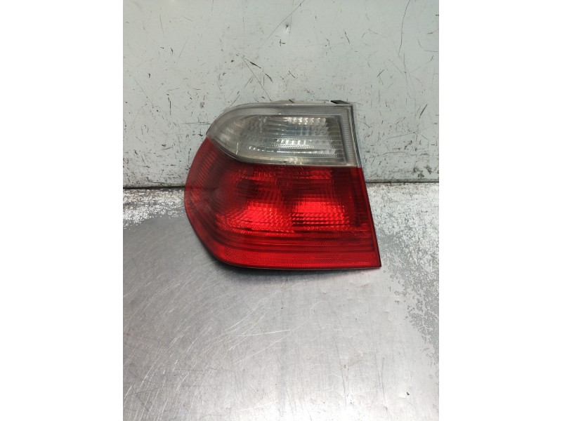 Recambio de piloto trasero izquierdo para bmw serie 3 berlina (e46) referencia OEM IAM  COMPETENCIA 