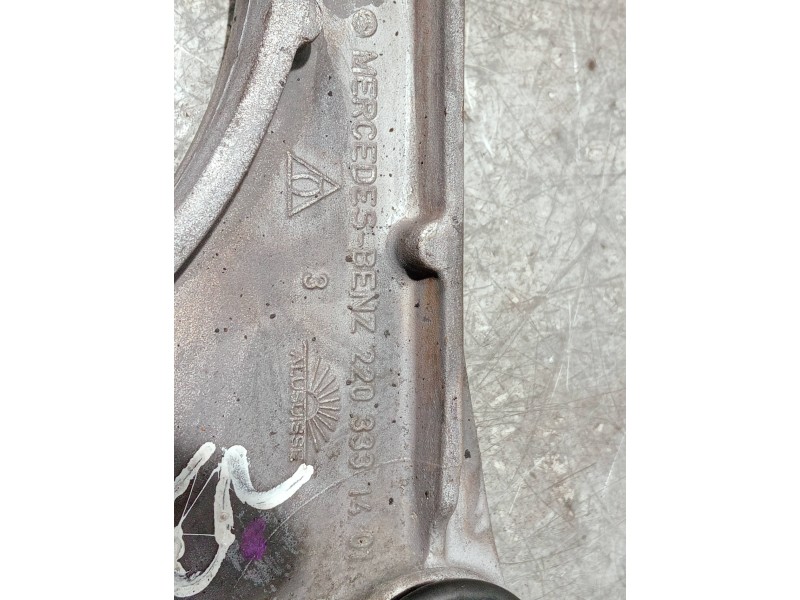 Recambio de brazo suspension superior delantero derecho para mercedes clase cl (w215) coupe referencia OEM IAM 2203331401  