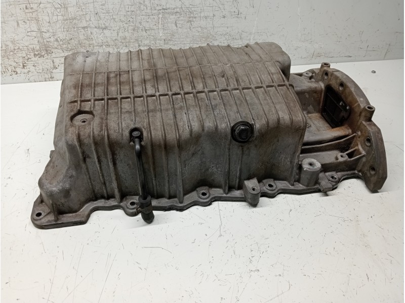 Recambio de carter para kia carens (un) referencia OEM IAM   