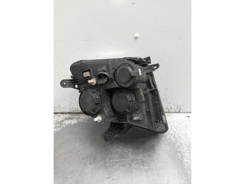 Recambio de faro derecho para opel meriva referencia OEM IAM 93321053 89308560 