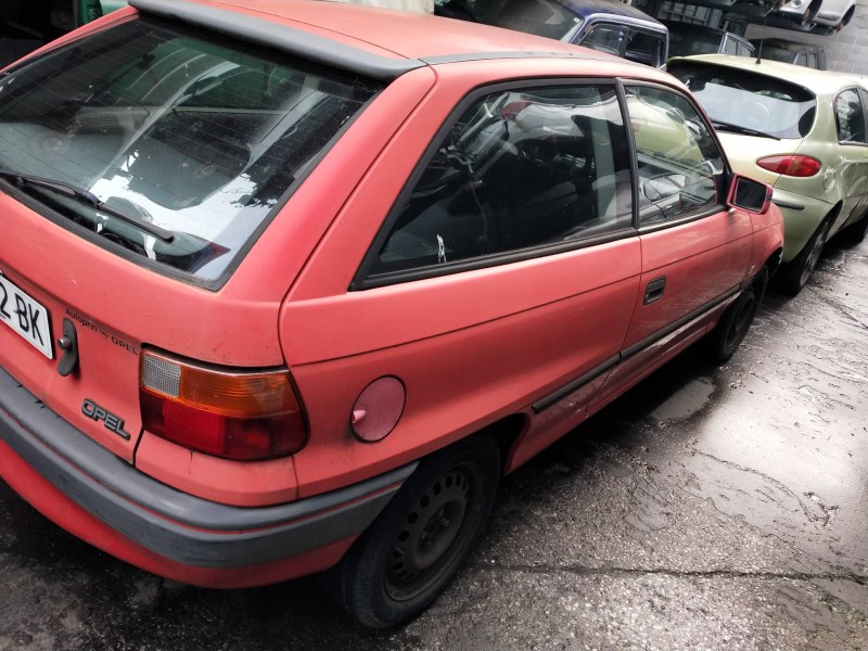 opel astra f berlina del año 1994