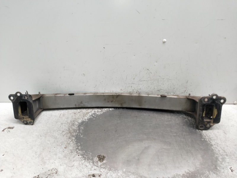 Recambio de refuerzo paragolpes delantero para opel meriva referencia OEM IAM 93368357  