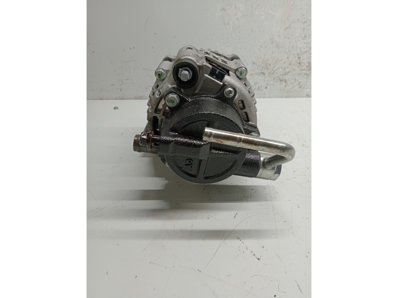 Recambio de alternador para kia carens (un) referencia OEM IAM REC2032111  
