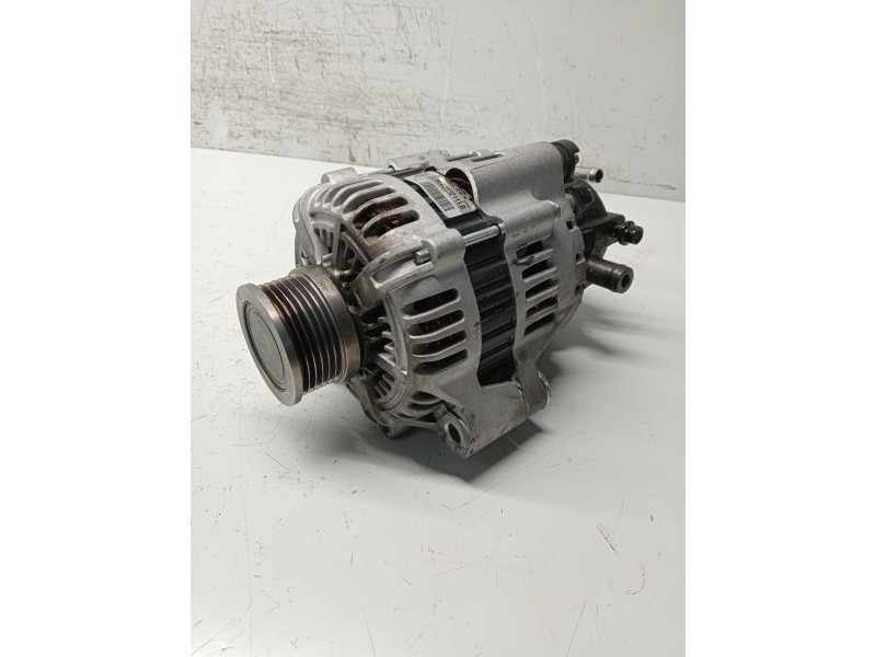 Recambio de alternador para kia carens (un) referencia OEM IAM REC2032111  