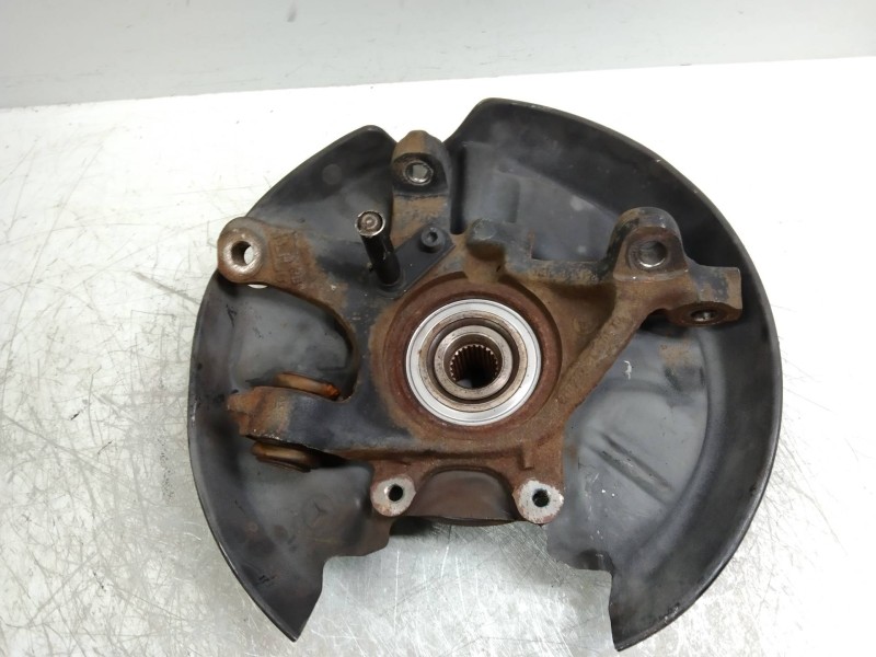 Recambio de mangueta trasera derecha para mercedes clase c (w202) berlina 180 (202.018) referencia OEM IAM 2023500206  