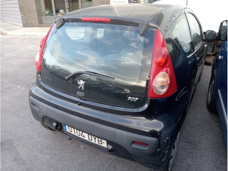 peugeot 107 del año 2006