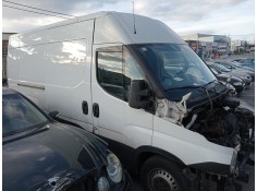iveco daily furgón del año 2016