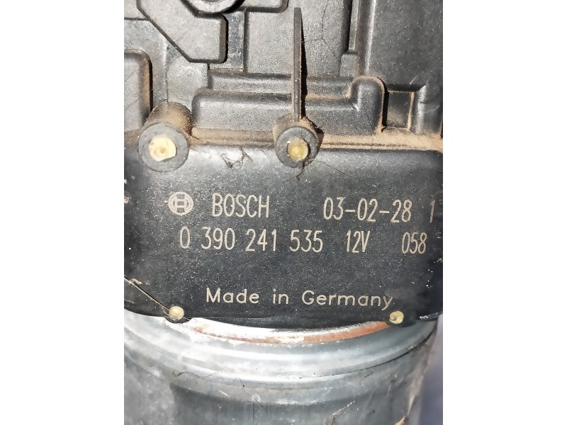 Recambio de motor limpia delantero para renault clio ii fase ii (b/cb0) referencia OEM IAM 0390241535  