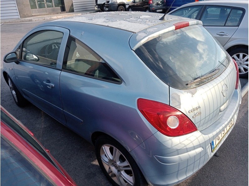 opel corsa d del año 2006