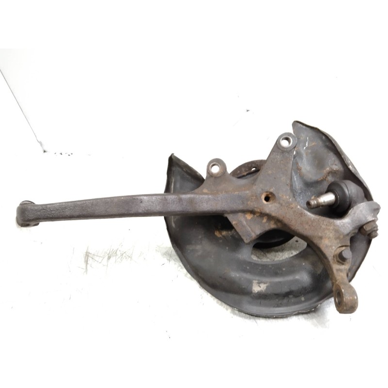 Recambio de mangueta delantera izquierda para mercedes clase c (w202) berlina 180 (202.018) referencia OEM IAM 2023300020  
