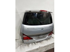 Recambio de porton trasero para ssangyong rodius xdi referencia OEM IAM    2