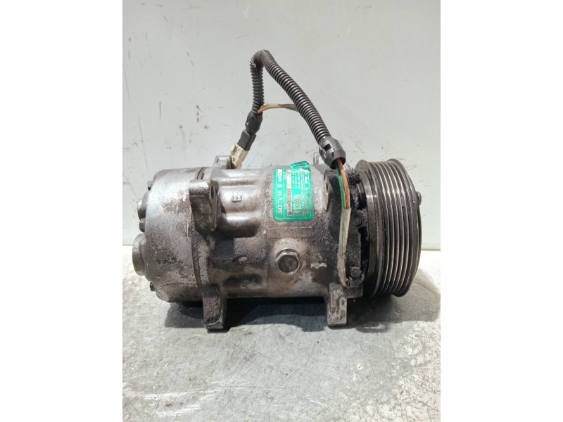 Recambio de compresor aire acondicionado para peugeot 806 referencia OEM IAM 1106F  