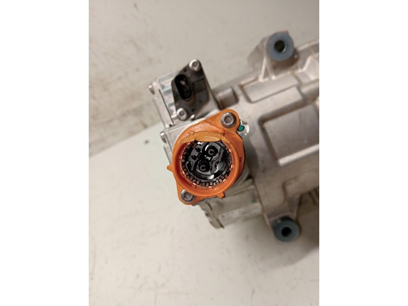 Recambio de compresor aire acondicionado para peugeot 308 referencia OEM IAM 9840203080 9840203180 