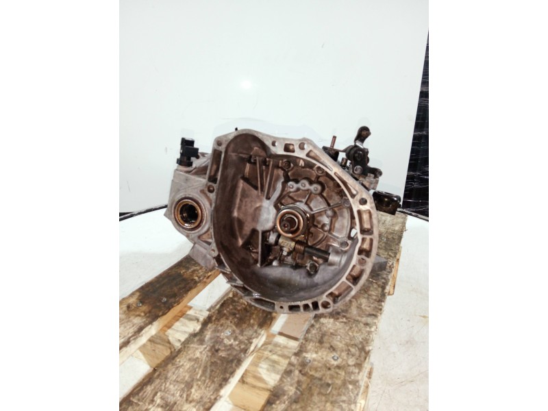Recambio de caja cambios para kia picanto referencia OEM IAM M51569 714020 5V