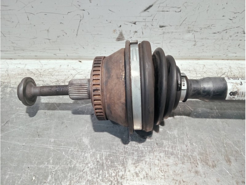 Recambio de transmision delantera derecha para volkswagen passat berlina (3b2) referencia OEM IAM 8D0407272BQ 8150151484 