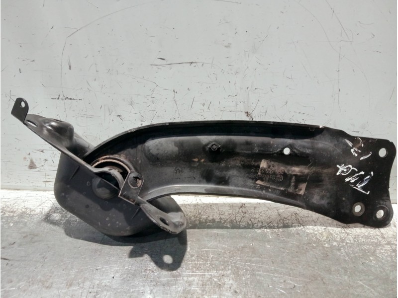 Recambio de brazo suspension superior trasero izquierdo para volkswagen tiguan (5n2) referencia OEM IAM 3C0505225B  