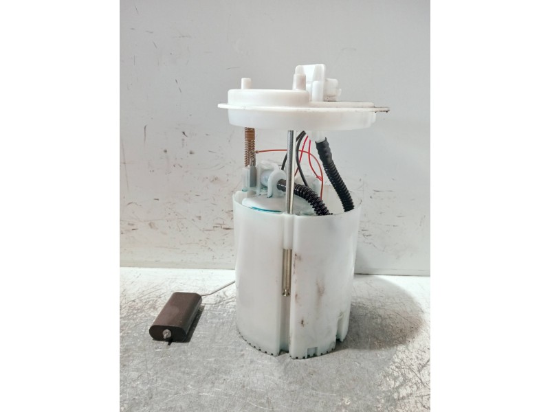 Recambio de bomba combustible para opel corsa d referencia OEM IAM 13327783 0580200084 