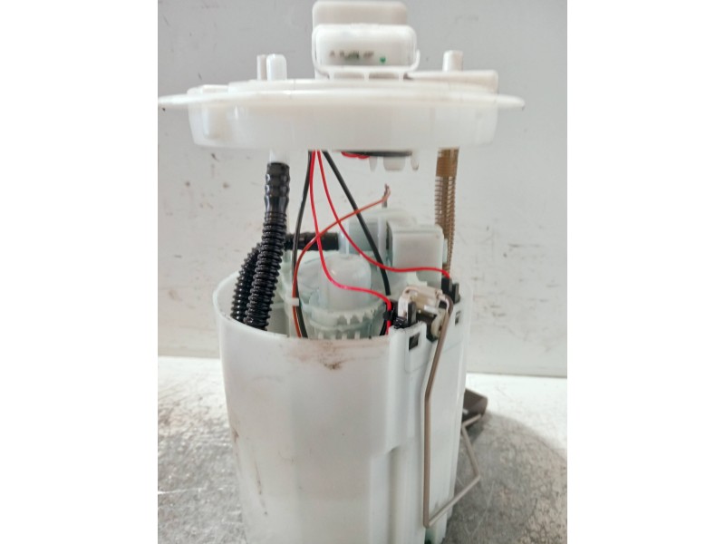 Recambio de bomba combustible para opel corsa d referencia OEM IAM 13327783 0580200084 