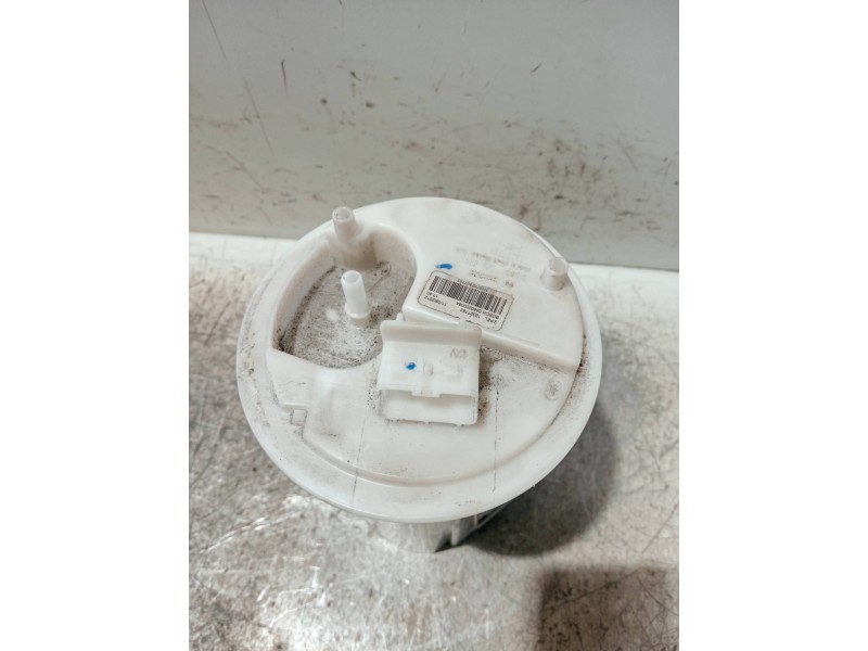 Recambio de bomba combustible para opel corsa d referencia OEM IAM 13327783 0580200084 
