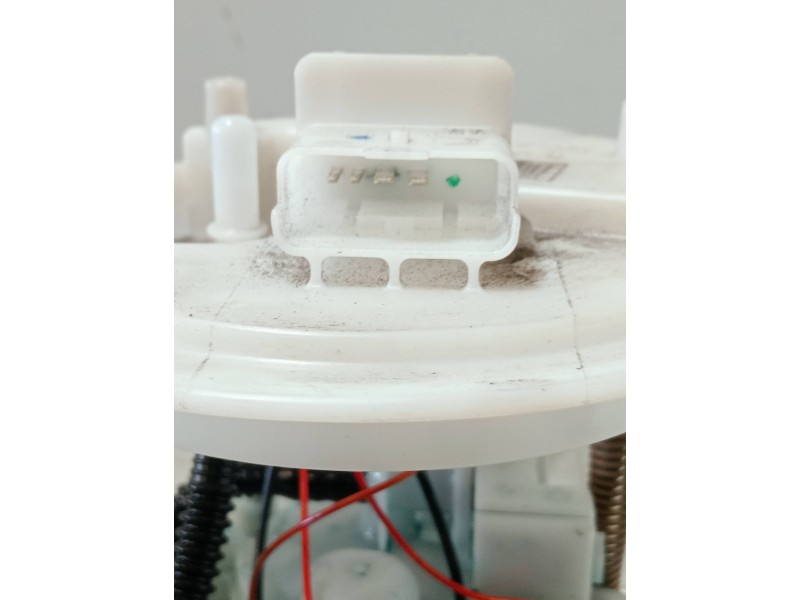 Recambio de bomba combustible para opel corsa d referencia OEM IAM 13327783 0580200084 