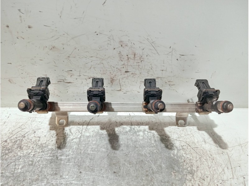 Recambio de rampa inyectora para opel corsa d referencia OEM IAM 55562258 0280151239 