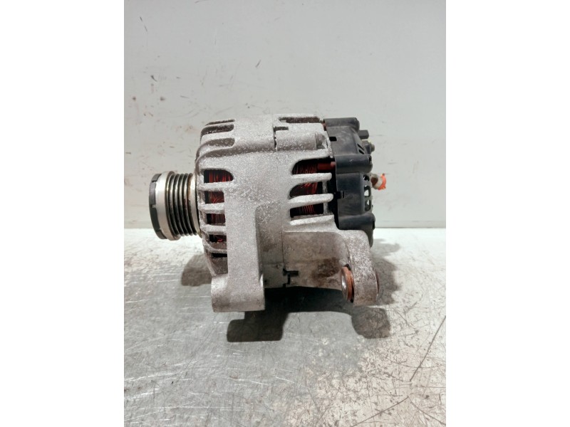 Recambio de alternador para opel corsa d referencia OEM IAM 13581893 2614366A TG12C137