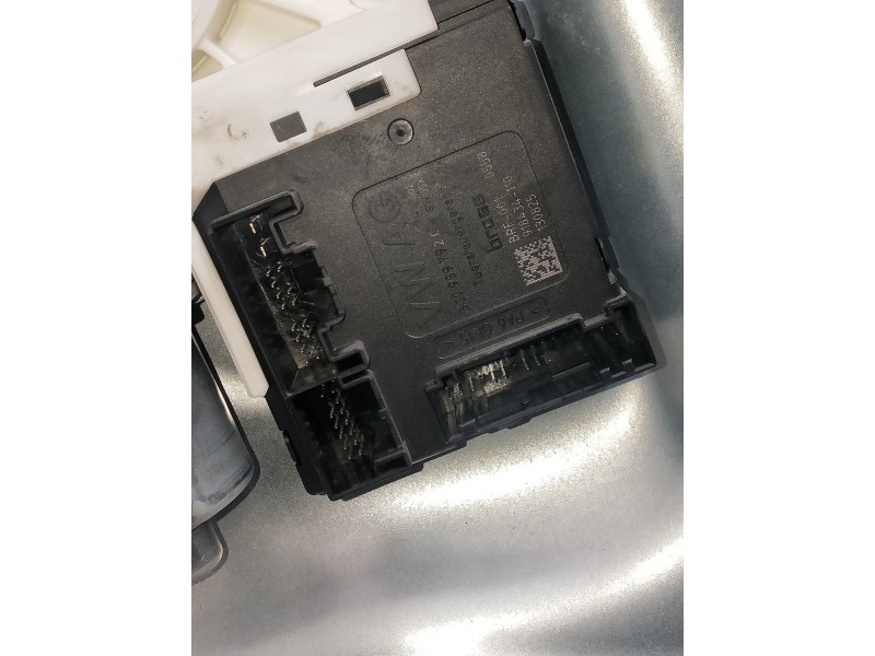 Recambio de elevalunas delantero derecho para volkswagen tiguan (5n2) referencia OEM IAM 5N0837756 974928105 5P