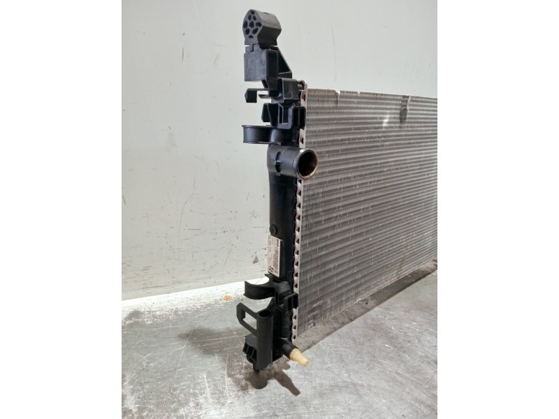 Recambio de radiador agua para opel corsa d referencia OEM IAM R3814004 560961104 13399870