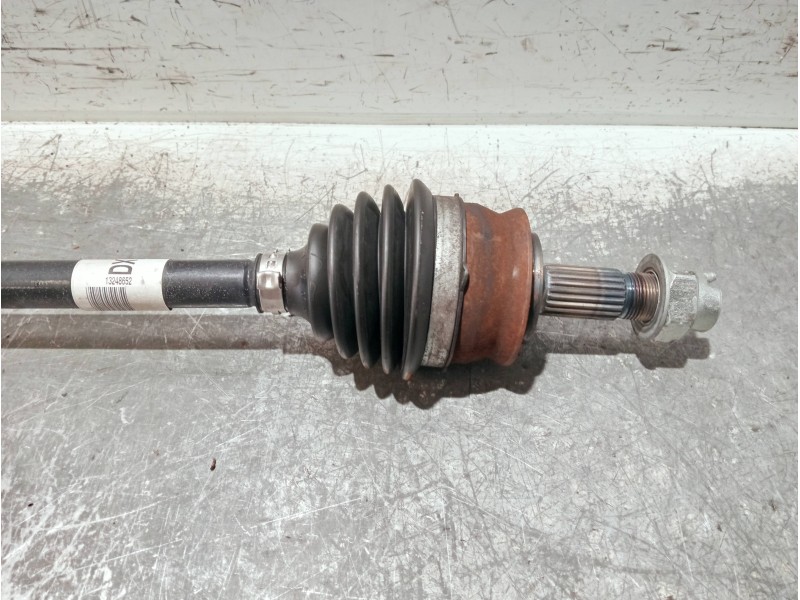 Recambio de transmision delantera derecha para opel corsa d referencia OEM IAM 13248652  