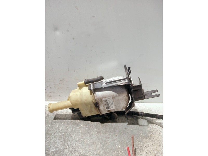 Recambio de bomba direccion para opel astra g caravan club referencia OEM IAM 9226480 26082652 