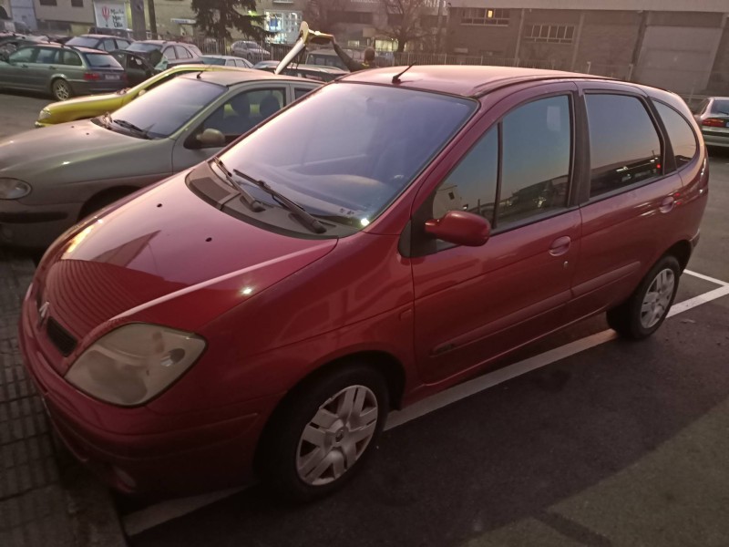 renault scenic (ja..) del año 2002