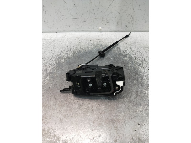 Recambio de motor cierre centralizado delantero derecho para volkswagen tiguan (5n2) referencia OEM IAM 5N0839016G  5P