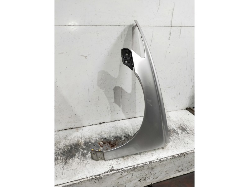 Recambio de aleta delantera izquierda para volvo v50 familiar referencia OEM IAM   