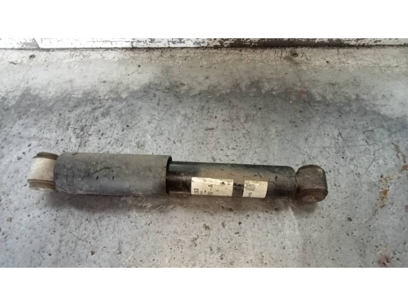 Recambio de amortiguador trasero izquierdo para dacia dokker ambiance referencia OEM IAM 814903011984  