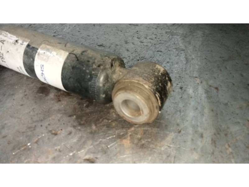 Recambio de amortiguador trasero izquierdo para dacia dokker ambiance referencia OEM IAM 814903011984  