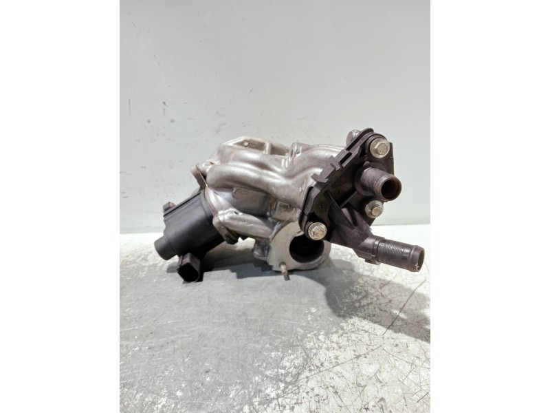 Recambio de valvula egr para renault kangoo referencia OEM IAM 8200282949 8200561269B 7003680600