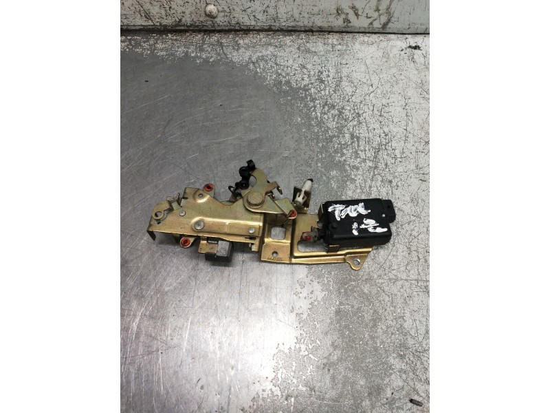 Recambio de motor cierre centralizado trasero izquierdo para peugeot 806 referencia OEM IAM   
