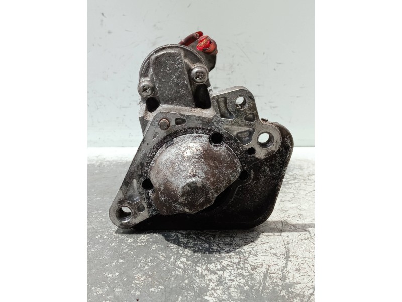 Recambio de motor arranque para renault kangoo referencia OEM IAM 8200584675B M000T87881 
