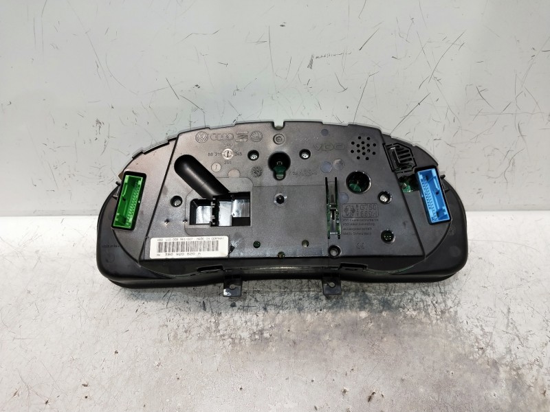 Recambio de cuadro instrumentos para volkswagen passat berlina (3b2) referencia OEM IAM 3B0920820 110008961007 