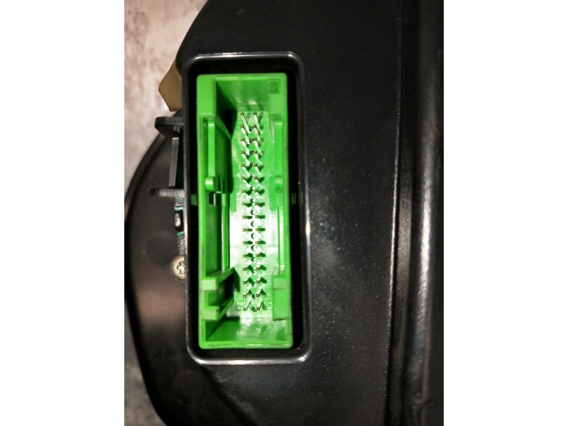 Recambio de cuadro instrumentos para volkswagen passat berlina (3b2) referencia OEM IAM 3B0920820 110008961007 