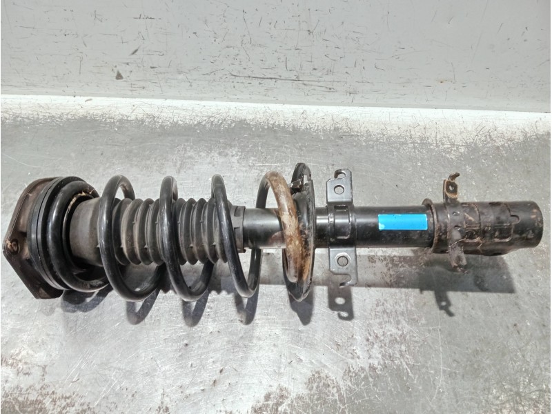 Recambio de amortiguador delantero izquierdo para renault kangoo referencia OEM IAM 8200868516F 03081000041 