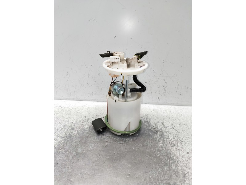 Recambio de bomba combustible para hyundai i10 referencia OEM IAM 311100X000  
