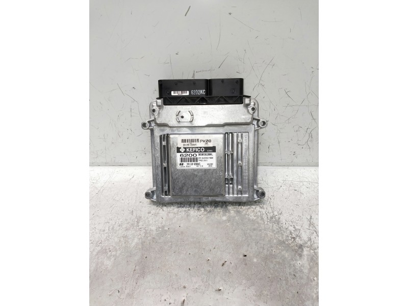 Recambio de centralita motor uce para hyundai i10 referencia OEM IAM 3910003045 9030936200KL 