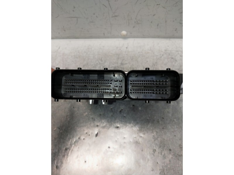 Recambio de centralita motor uce para hyundai i10 referencia OEM IAM 3910003045 9030936200KL 
