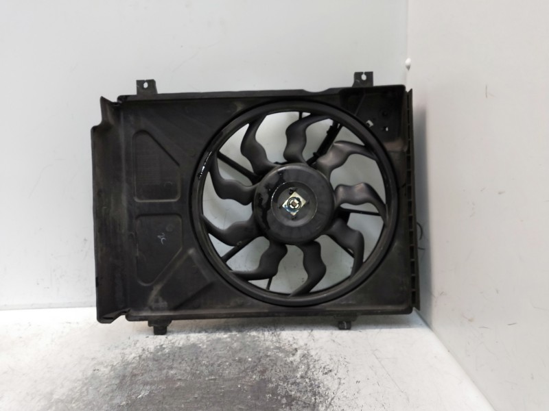 Recambio de electroventilador para hyundai i10 referencia OEM IAM   