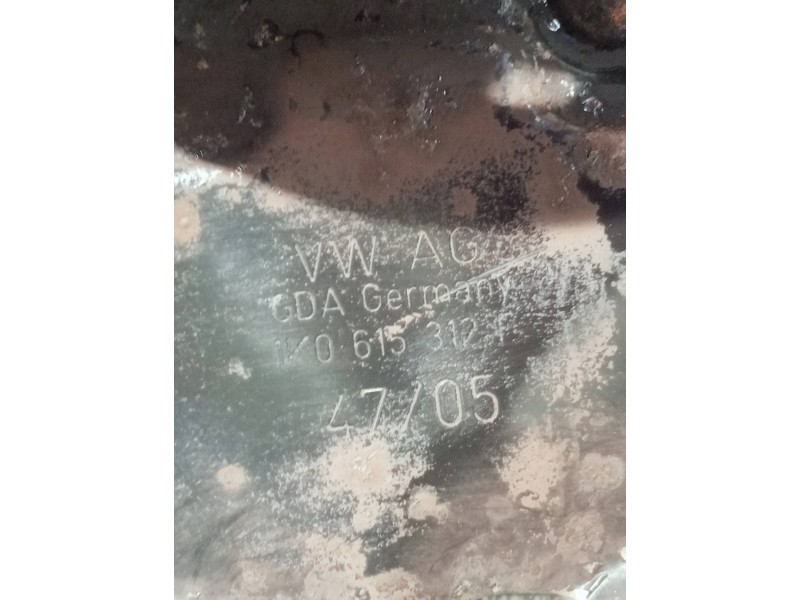 Recambio de mangueta delantera derecha para skoda octavia berlina (1z3) elegance referencia OEM IAM 1K06N 1K0615312 