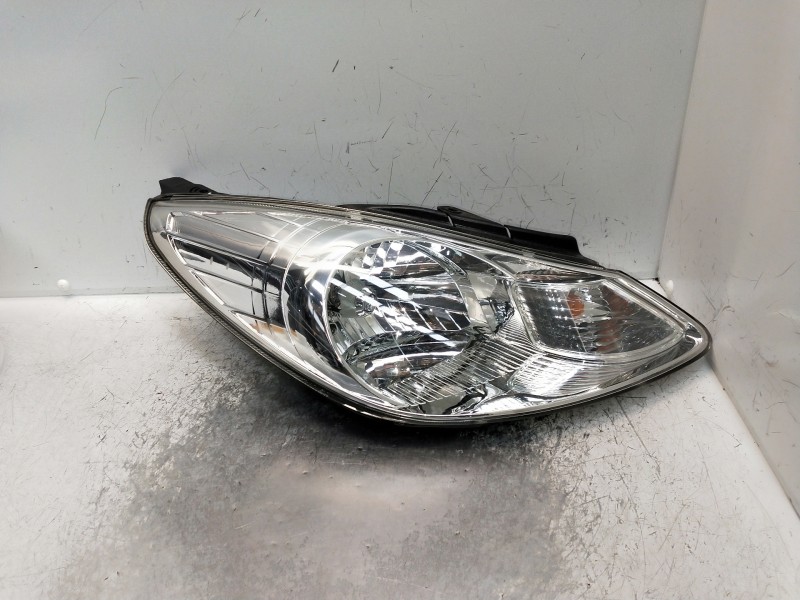 Recambio de faro derecho para hyundai i10 referencia OEM IAM   
