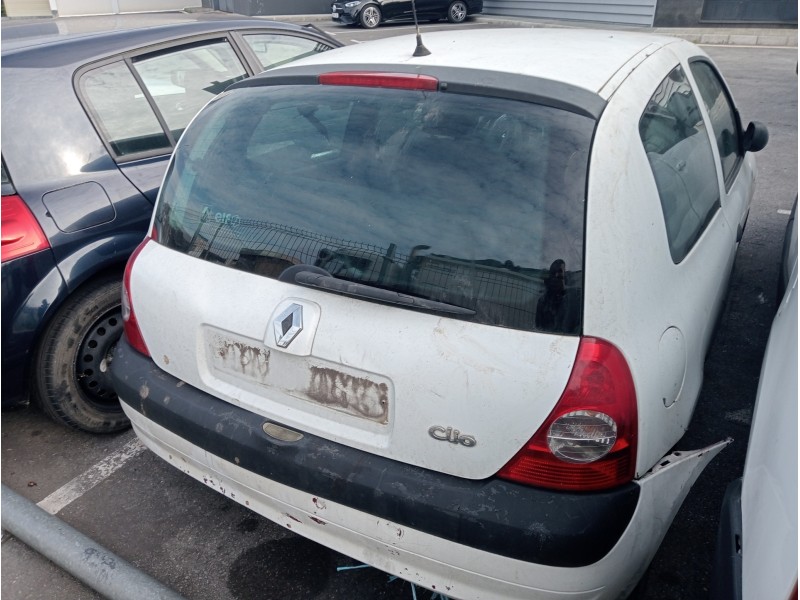 renault clio ii fase ii (b/cb0) del año 2001