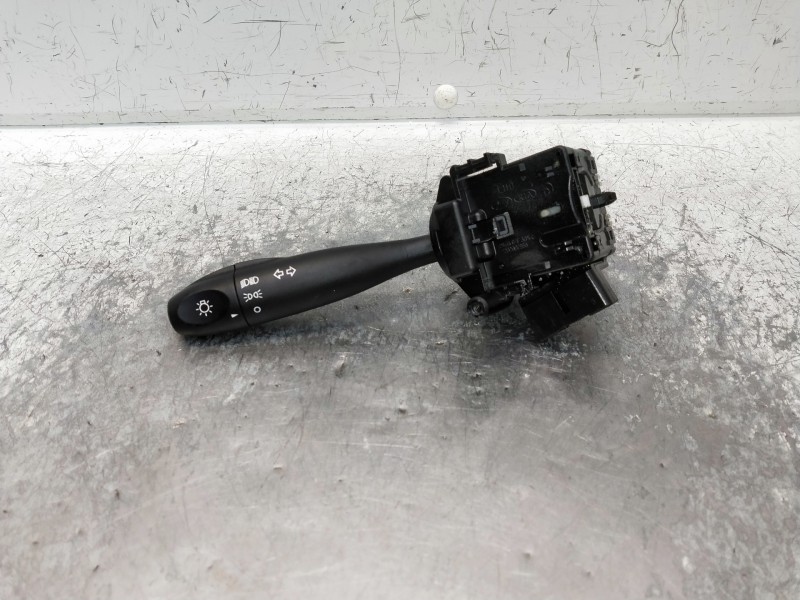 Recambio de mando luces para hyundai i10 referencia OEM IAM 202007966 202007968 