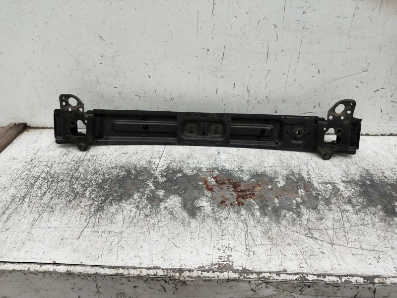 Recambio de refuerzo paragolpes delantero para hyundai i10 referencia OEM IAM 865300X000  